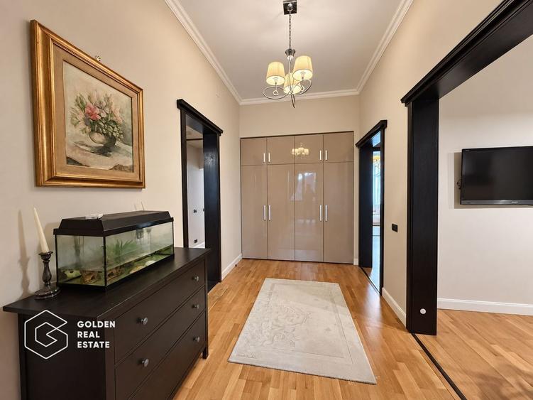 Apartament cu 3 camere decomandat, mobilat în Ultracentral
