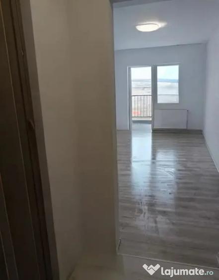 Apartament cu o camera, 38 mp, zona Terra , Floresti - 3