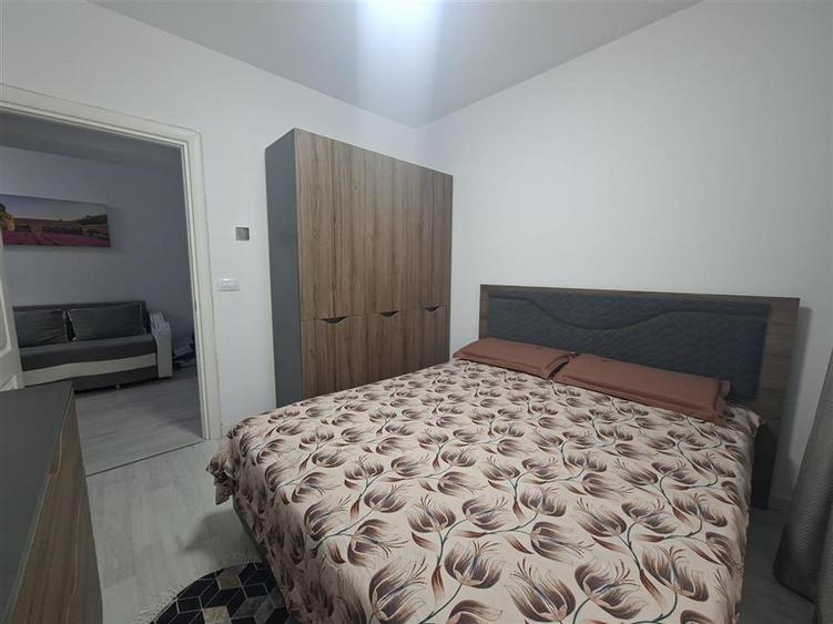 Apartament cu 2 camere decomandat, mobilat în Tătărași