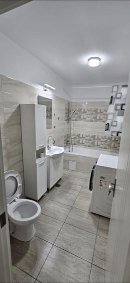 Apartament cu 2 camere decomandat în Florești