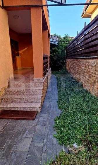 Casă individuală cu 6 camere cu Canalizare în Bună Ziua