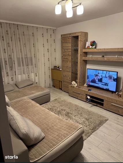 Apartament cu 2 camere decomandat în Astra