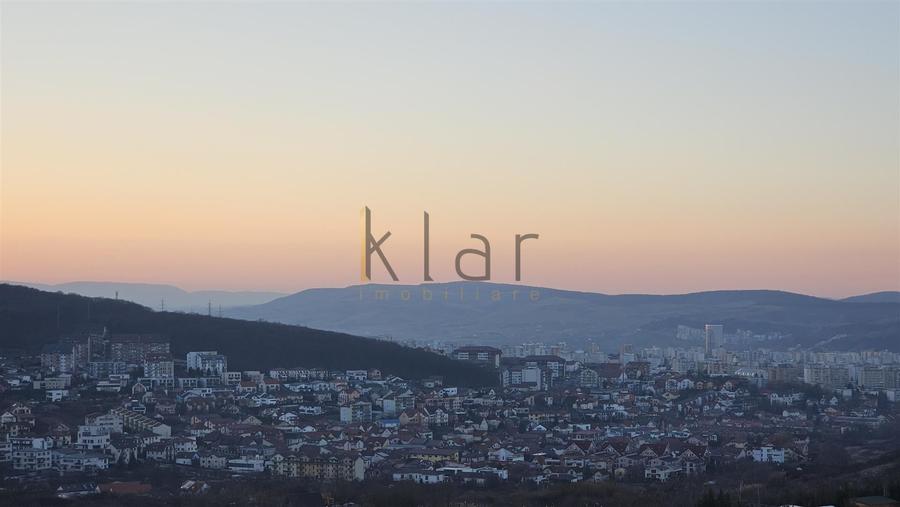 Birou, de 100 mp, în Europa