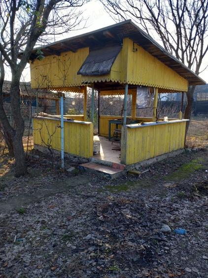 Teren de 829 mp, în Central
