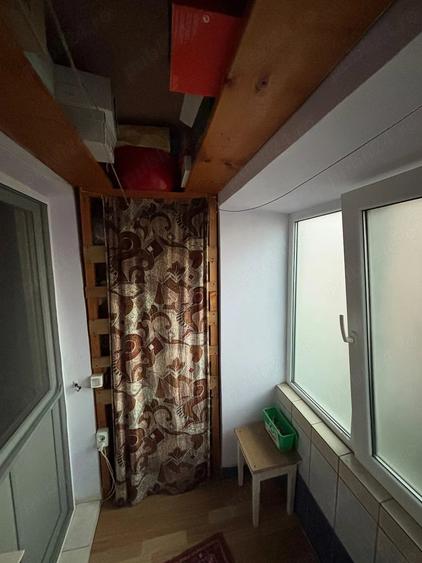 Apartament cu 2 camere decomandat în Vest