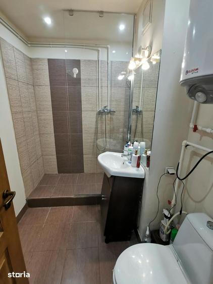 Apartament cu 2 camere decomandat în Republicii