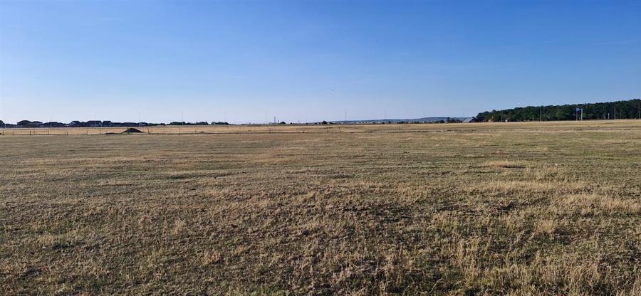 Teren intravilan de 5000 mp, în Nojorid