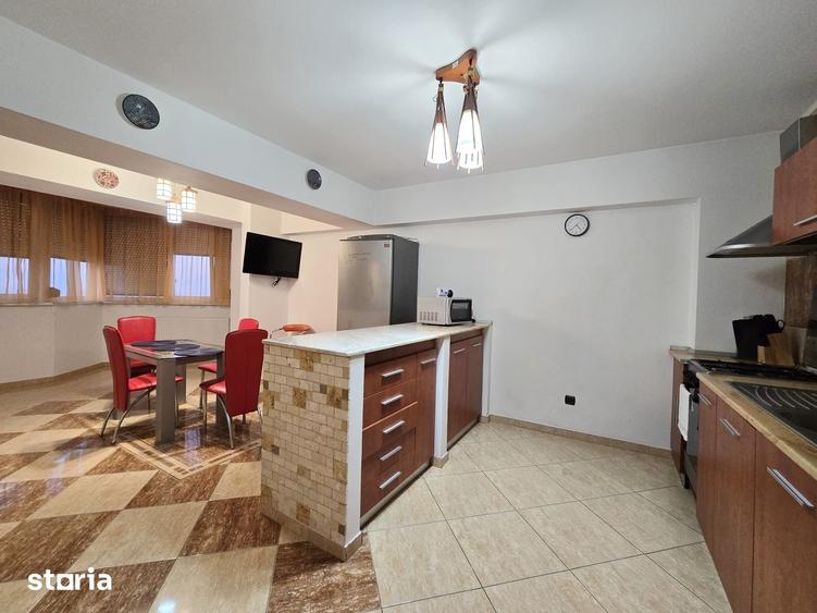 Apartament cu 3 camere în Faleză