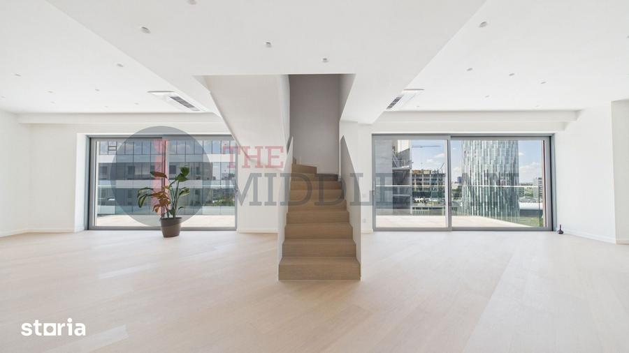 Apartament cu 4 camere în Pipera