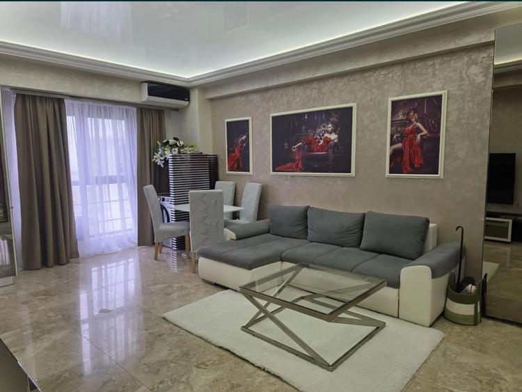 Apartament cu 2 camere decomandat, mobilat în Km 5