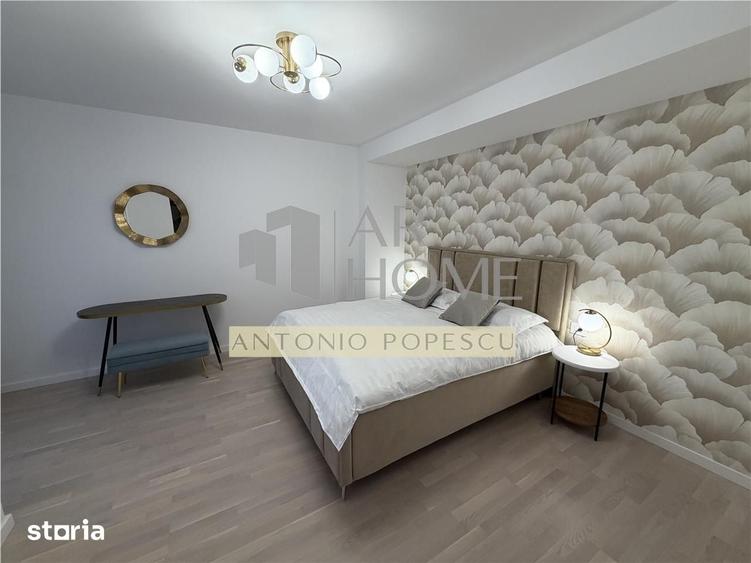 Apartament cu 3 camere, mobilat în Republicii