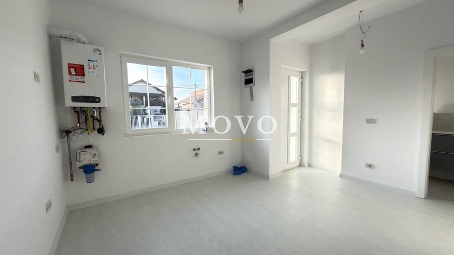 Duplex cu 4 camere cu Canalizare în Moșnița Nouă