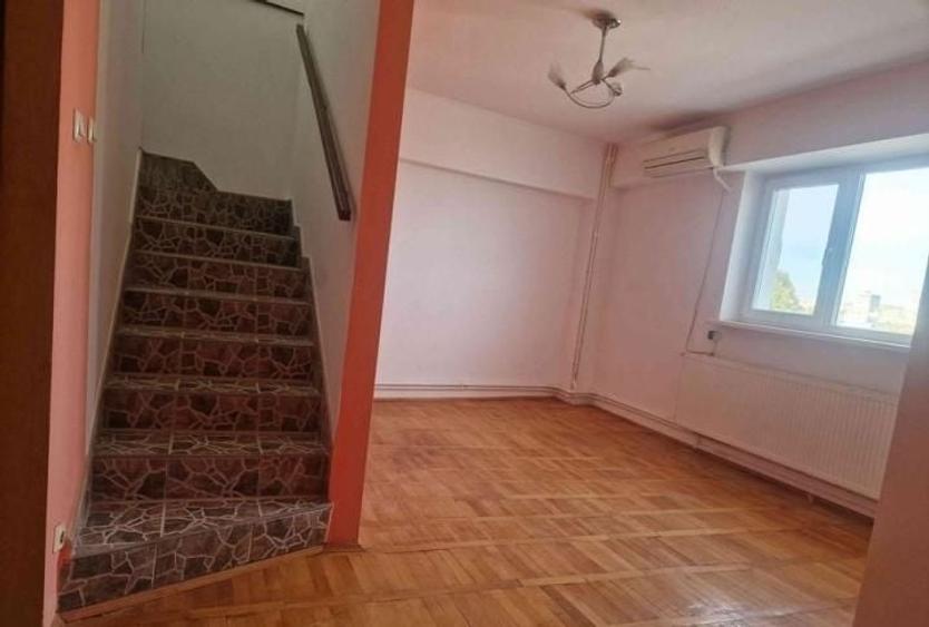 Apartament cu 3 camere decomandat în Ultracentral