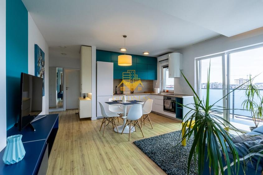 Apartament cu 3 camere semidecomandat, mobilat în Dâmbul Rotund