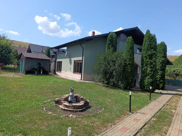 Casă cu 4 camere cu Teren 786 Mp în Moara