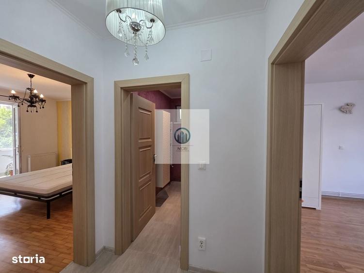 Apartament cu 3 camere decomandat în Deve