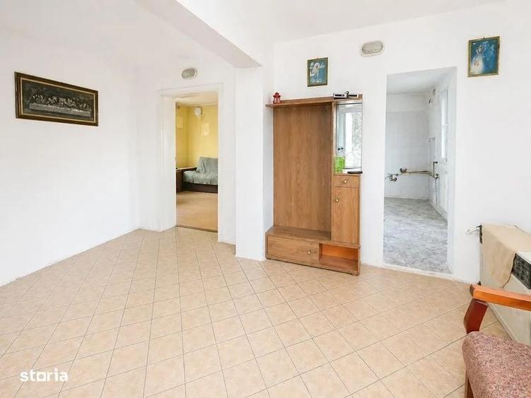 Casă cu 3 camere cu Teren 600 Mp în Central
