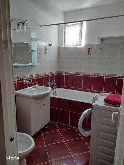Apartament cu 2 camere decomandat în Solidarității