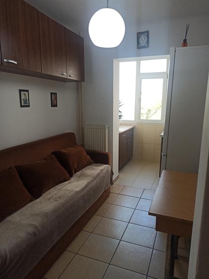 Apartament cu 2 camere decomandat, mobilat în Popa Șapcă