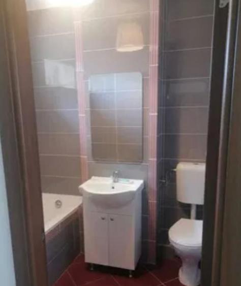Vanzare Apartament 2 Camere Semidecomandat Aparatorii Patriei-Aliorului - 7