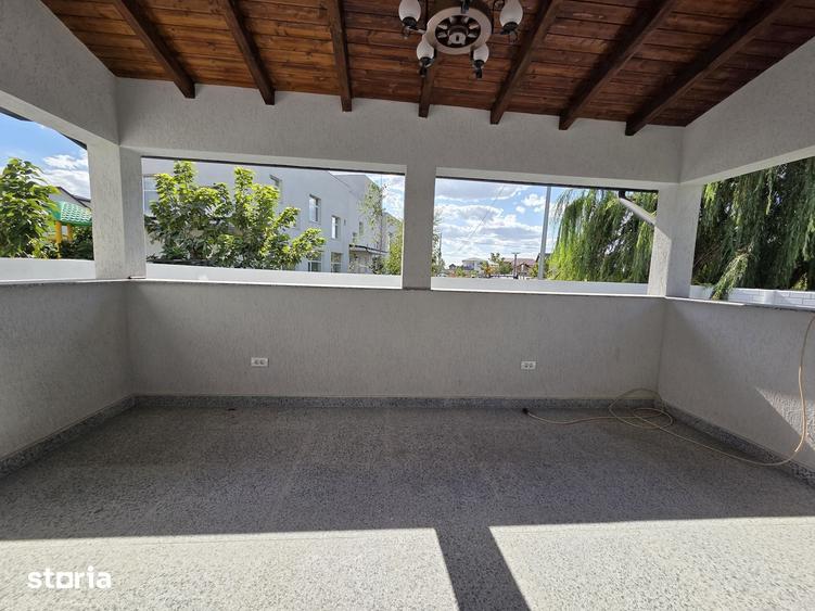 Casă cu 4 camere cu Teren 300 Mp în Cornetu