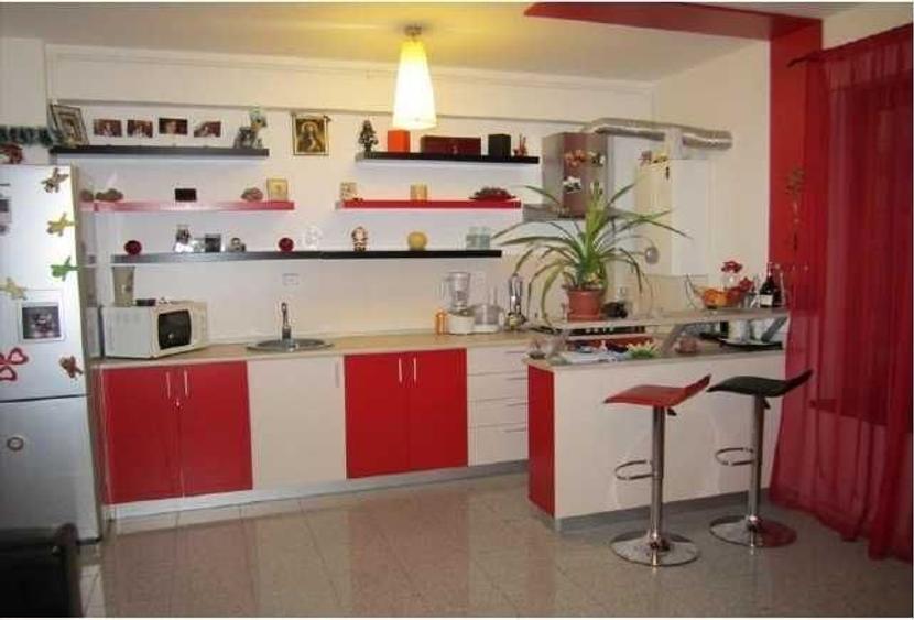 Apartament cu 2 camere decomandat în Vitan