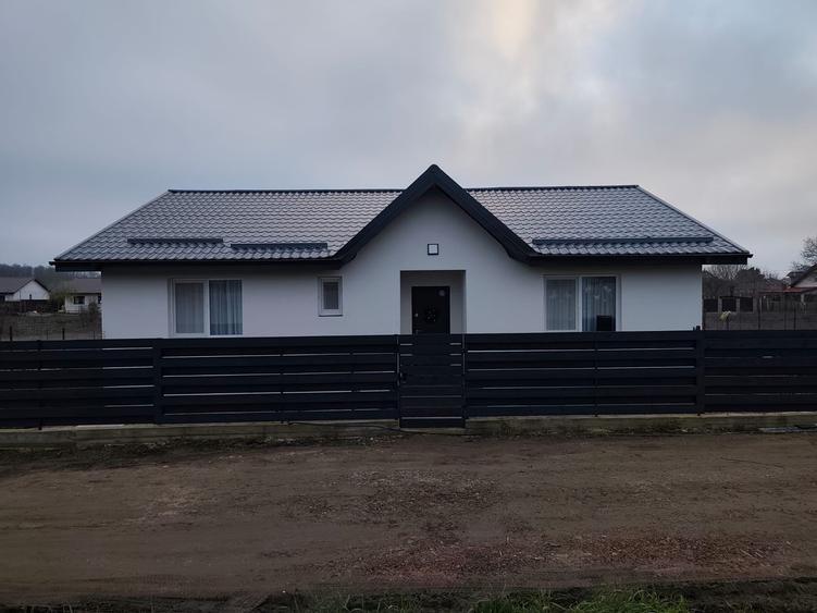 Casă individuală cu 4 camere cu Teren 436 Mp în Samurcași