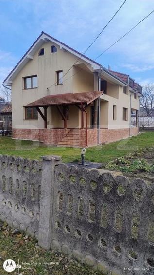 Casă cu 4 camere în Central