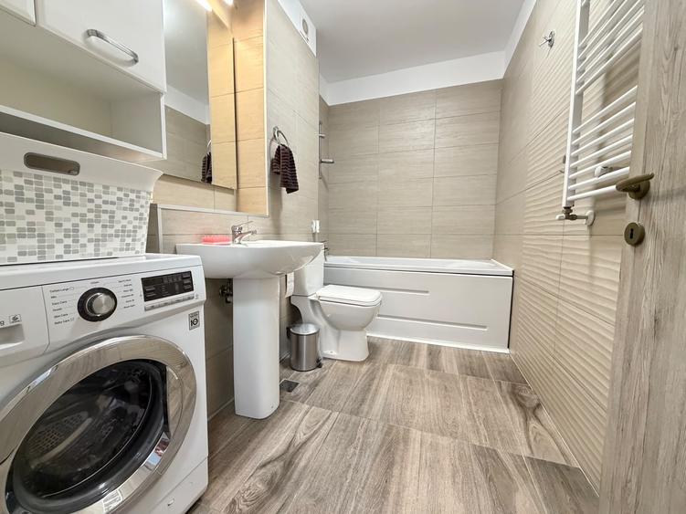 Apartament cu 2 camere semidecomandat, mobilat în Metalurgiei
