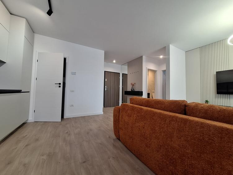 Apartament cu 2 camere decomandat, mobilat în Aradului