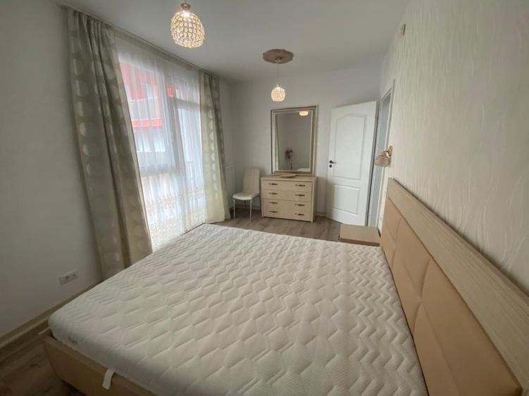 Apartament cu 3 camere decomandat, mobilat în Micălaca