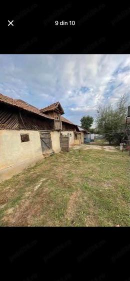 Casă cu 1 camere cu Teren 1000 Mp în Central