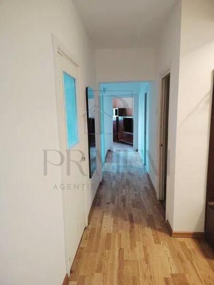 Apartament cu 3 camere decomandat, mobilat în Iosefin