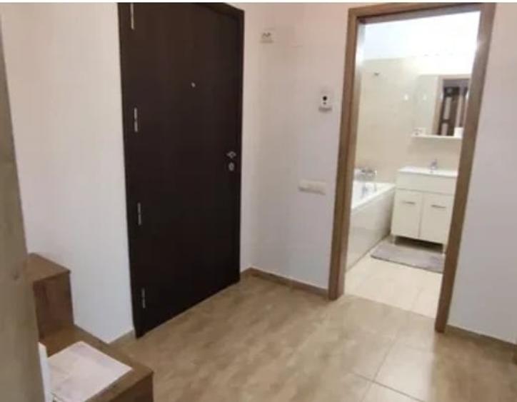 Apartament cu 2 camere decomandat în Păcii