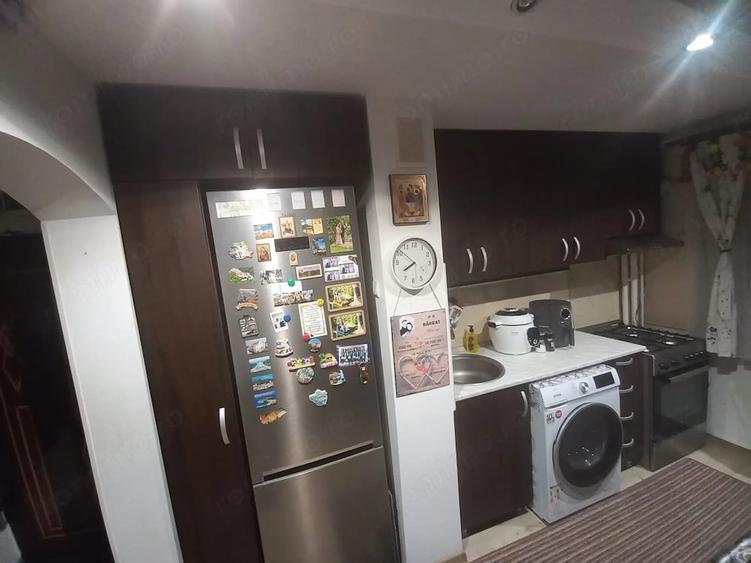 Apartament cu 2 camere decomandat în Vest