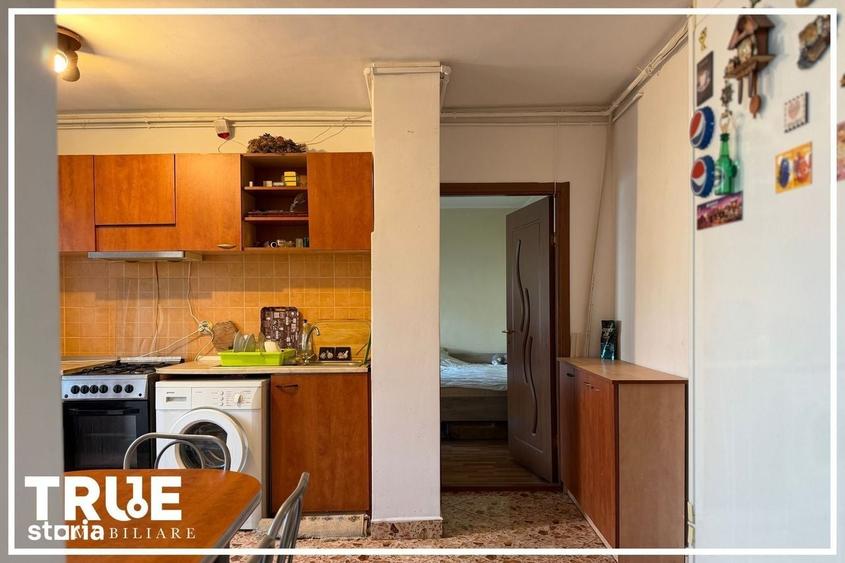 Apartament cu 3 camere în Pandurilor