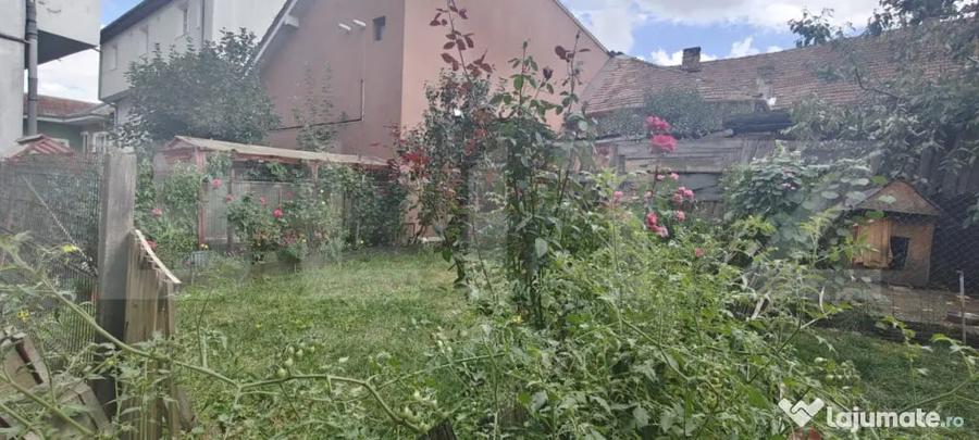 Casă cu 3 camere cu Teren 200 Mp în Ultracentral