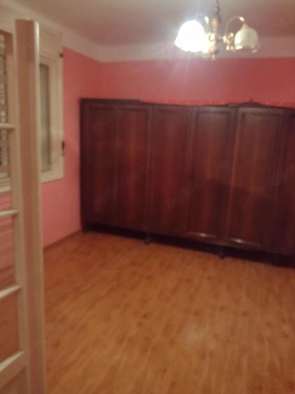 Casă cu 3 camere cu Teren 1000 Mp în Rogoz