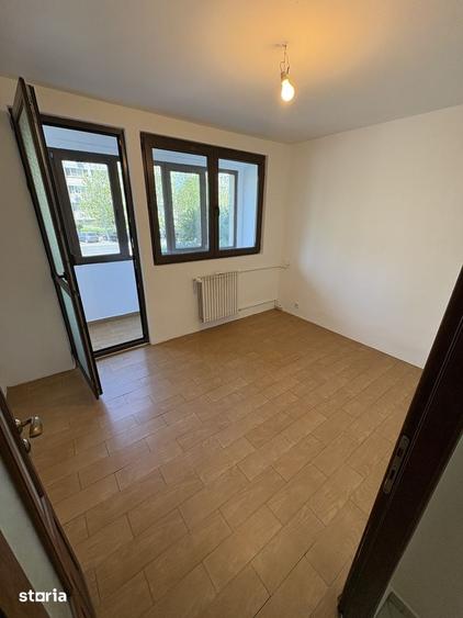 Apartament cu 2 camere decomandat în Timpuri Noi