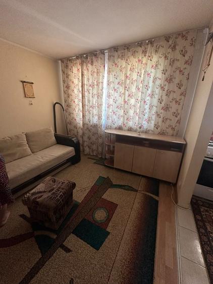 Inchiriez apartament Marasesti - 1