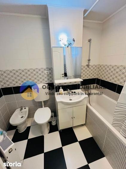 Apartament cu 2 camere decomandat, mobilat în Sud
