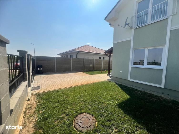 Casă cu 3 camere în Moșnița Nouă