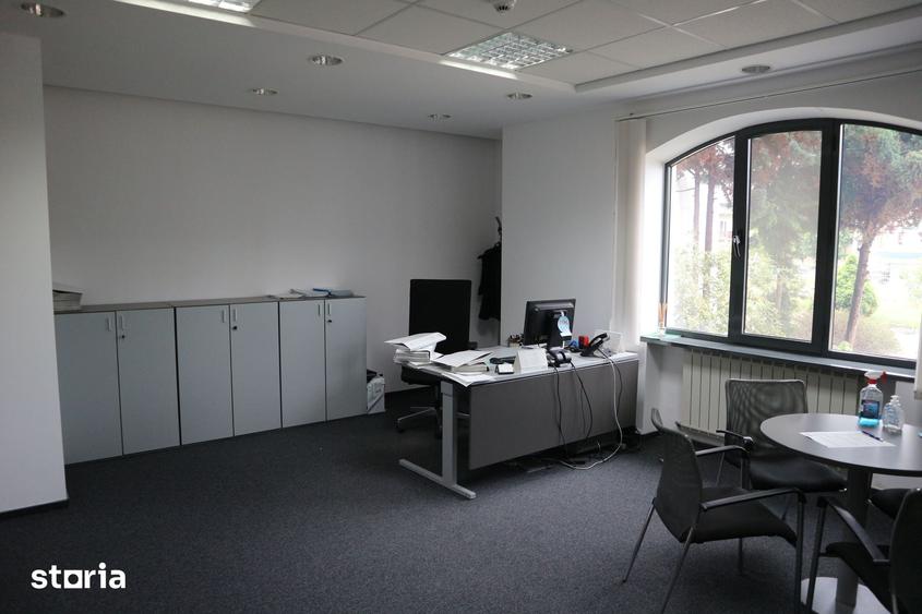 Spațiu comercial, de 629 mp, în Central