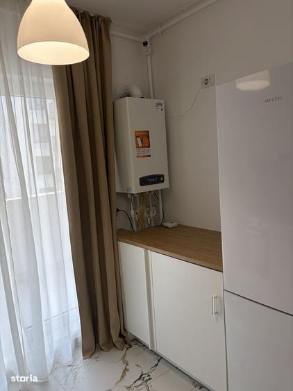 Inchiriez studio cu 2 camere, 5 minute metrou Berceni - 8