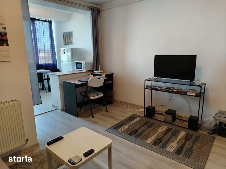 Apartament cu 3 camere în Traian
