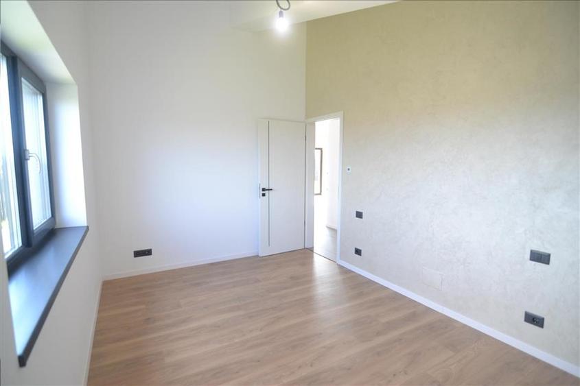 Casă individuală cu 3 camere cu Teren 517 Mp în Tărlungeni