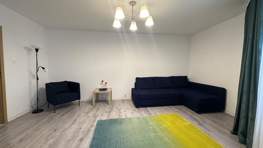 Apartament cu 2 camere decomandat, mobilat în Soarelui