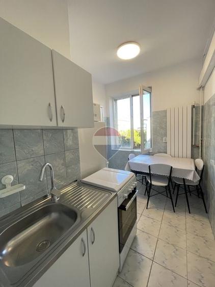 Apartament cu 2 camere decomandat în Floreasca