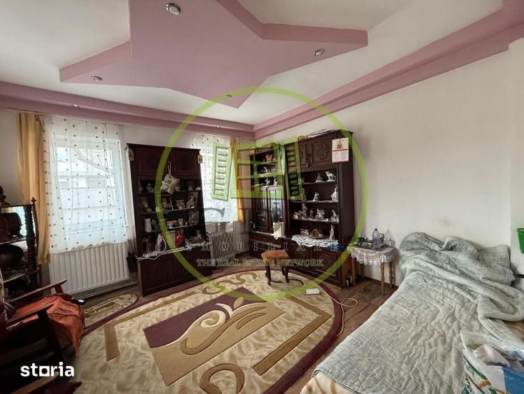 Casă cu 4 camere decomandat cu Teren 547 Mp în Matei Basarab