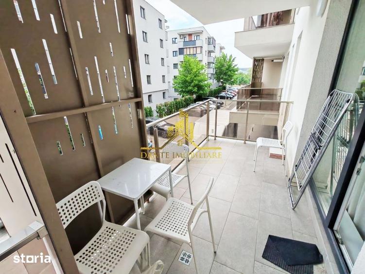 Apartament cu 2 camere semidecomandat, mobilat în Între Lacuri